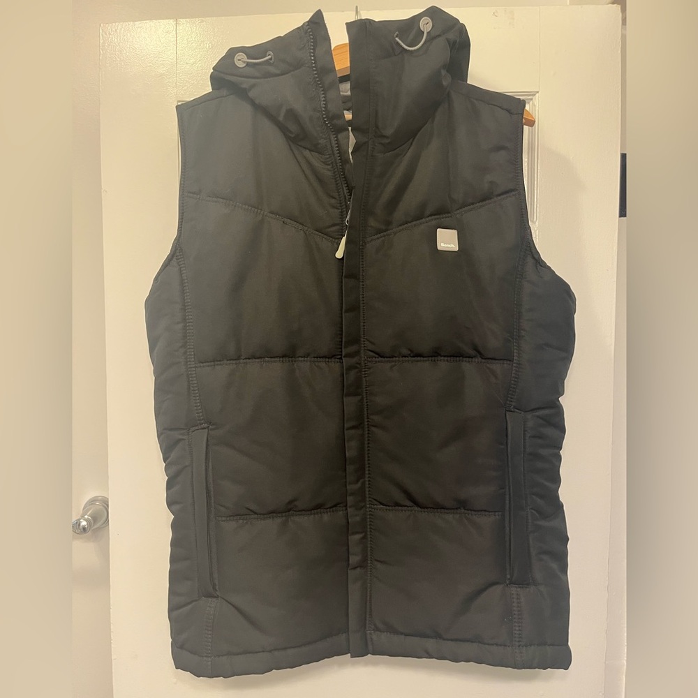 Bench. Puffer Vest